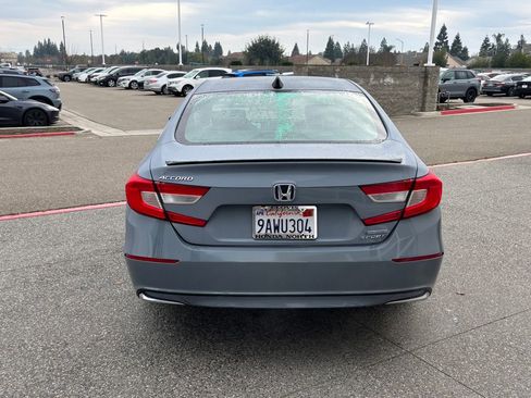 Used 2022 Honda Accord Sport image 6
