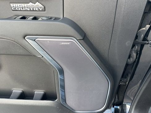 Used 2023 Chevrolet Silverado 1500 High Country w/ High Country Premium Package image 24