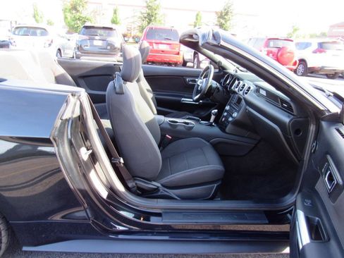 Used 2016 Ford Mustang Convertible w/ Equipment Group 051A RWD image 30