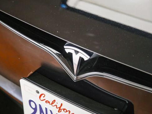 Used 2021 Tesla Model S Long Range AWD/4WD image 9