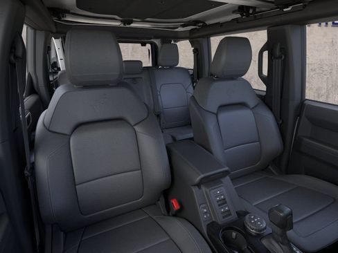New 2026 Ford Bronco Outer Banks w/ Sasquatch Package AWD/4WD image 10