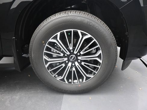 New 2026 Nissan Armada Platinum image 17