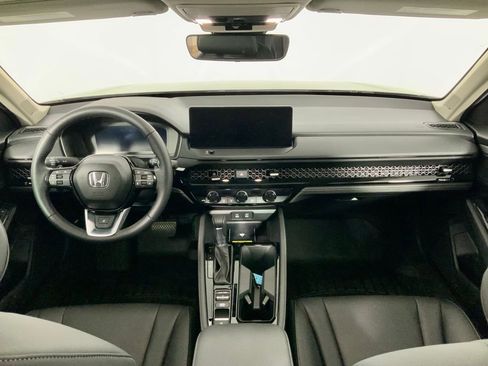 Used 2025 Honda Accord Touring image 22