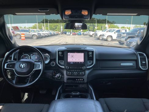 Used 2022 RAM 1500 Big Horn AWD/4WD image 15