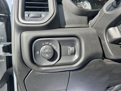 Used 2024 RAM 3500 Tradesman w/ Safety Group AWD/4WD image 17