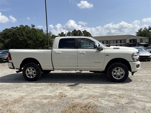 Used 2024 RAM 3500 Laramie image 4