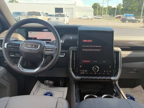 New 2026 GMC Yukon Elevation w/ LPO, Floor Liner Package AWD/4WD image 14