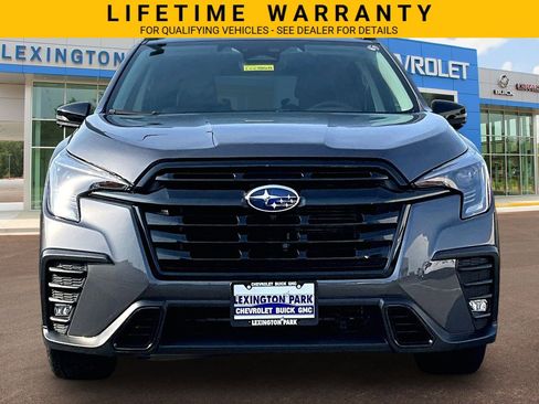 Used 2023 Subaru Ascent Onyx Edition Limited AWD/4WD image 3