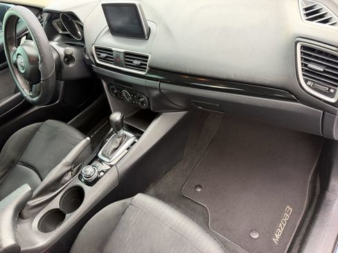 Used 2015 MAZDA MAZDA3 i Sport FWD image 32