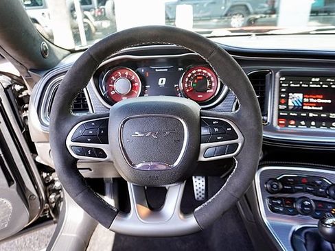 Used 2023 Dodge Challenger SRT Hellcat w/ Plus Package RWD image 23