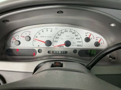 Used 2004 Ford Explorer Sport Trac XLT AWD/4WD image 10