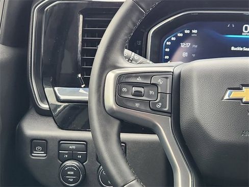 Used 2023 Chevrolet Silverado 1500 LT image 28