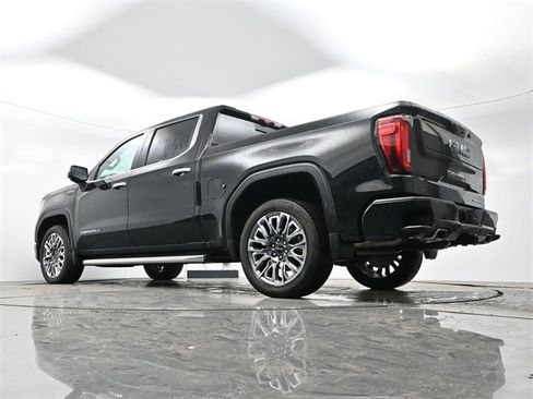 Used 2024 GMC Sierra 1500 Denali Ultimate image 13