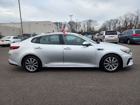 Used 2020 Kia Optima EX image 8