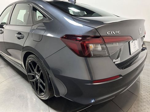 Certified 2025 Honda Civic Sport image 10