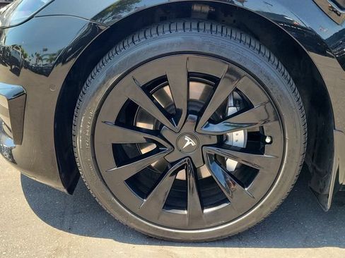 Used 2021 Tesla Model 3 Long Range AWD/4WD image 21