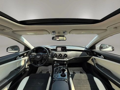 Used 2019 Kia Stinger w/ Sun & Sound Package AWD/4WD image 27
