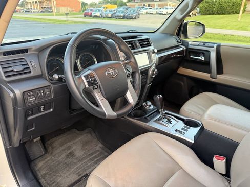Used 2014 Toyota 4Runner Limited AWD/4WD image 14
