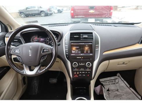 Used 2015 Lincoln MKC AWD w/ Equipment Group 101A Select image 8