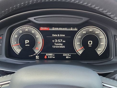 Used 2020 Audi Q7 3.0T Prestige w/ Prestige Package image 18