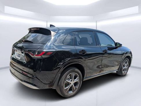 Used 2024 Honda HR-V EX-L image 3