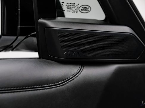 Used 2024 Land Rover Range Rover SE image 71