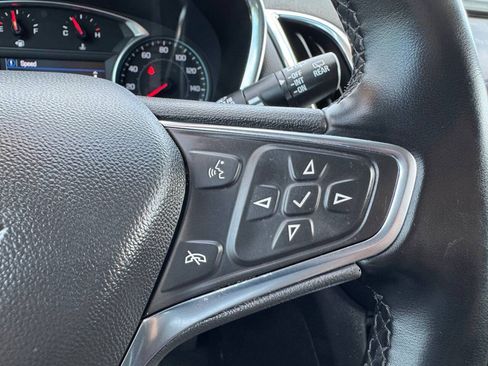 Used 2024 Chevrolet Equinox LT AWD/4WD image 19