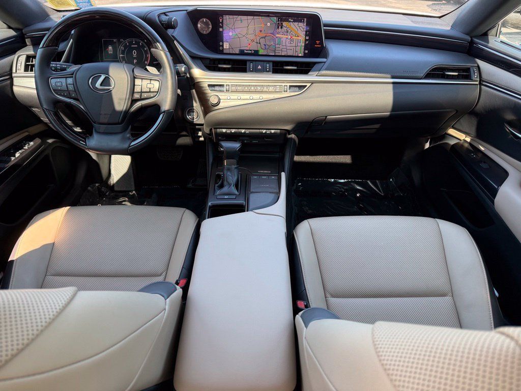 Used 2020 Lexus ES 350 w/ Premium Package FWD image 14