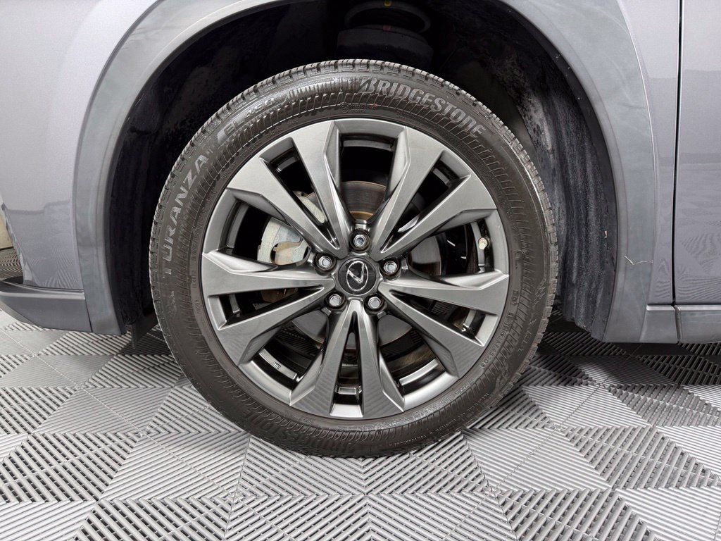 Used 2021 Lexus UX 250h F Sport AWD/4WD image 14