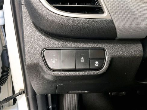Used 2024 Kia Seltos LX AWD/4WD image 26