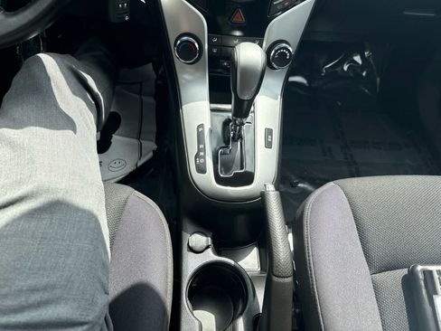 Used 2014 Chevrolet Cruze LT w/ All-Star Edition FWD image 21