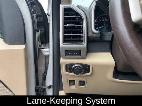 Used 2018 Ford F150 Lariat w/ Equipment Group 502A Luxury image 15