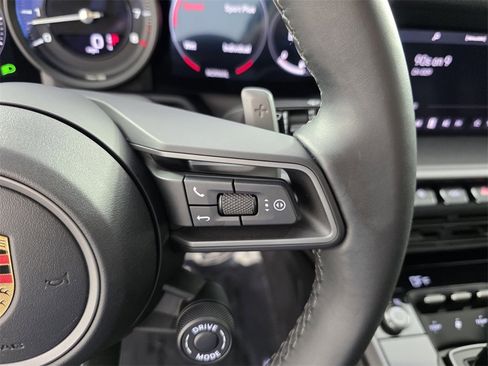 Used 2020 Porsche 911 Carrera image 19