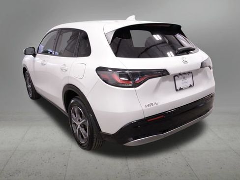 Used 2024 Honda HR-V EX-L image 4