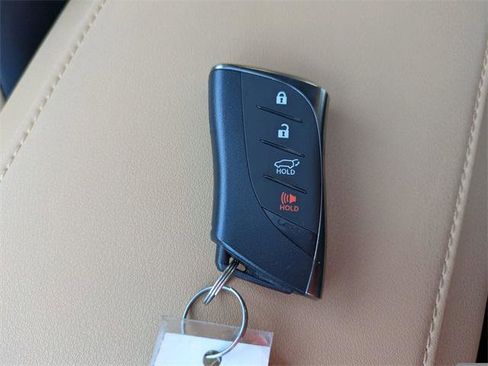 Certified 2025 Lexus RX 350 Premium image 31