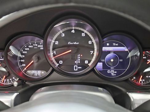Used 2014 Porsche 911 Turbo image 18