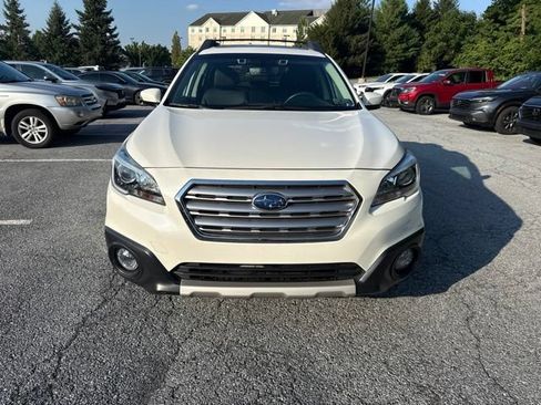 Used 2017 Subaru Outback 3.6R Limited AWD/4WD image 8
