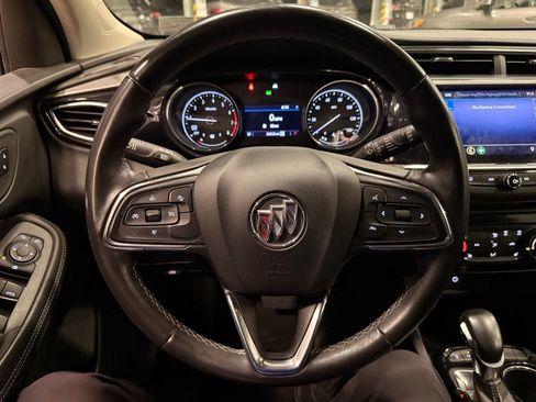 Used 2020 Buick Encore GX Preferred w/ Cold Weather Comfort Package image 12
