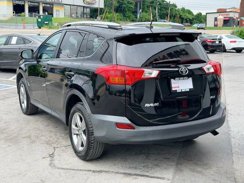 Used 2015 Toyota RAV4 XLE FWD image 4
