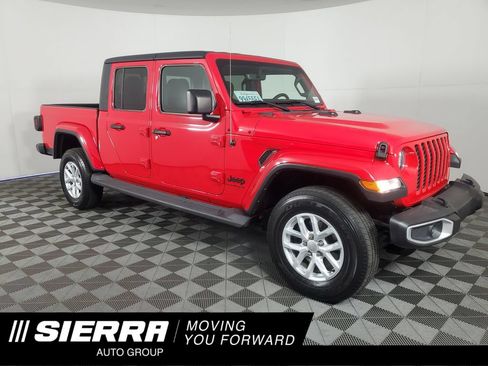 Used 2023 Jeep Gladiator Sport AWD/4WD image 1