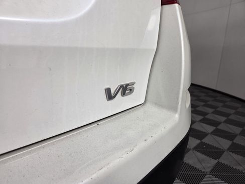 Used 2015 Honda Crosstour EX-L image 25