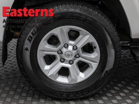 Used 2024 Toyota 4Runner SR5 image 28