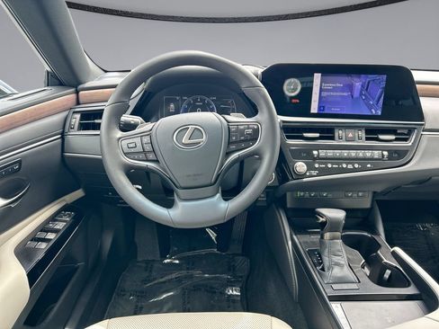 Used 2024 Lexus ES 350 w/ Premium Package FWD image 21