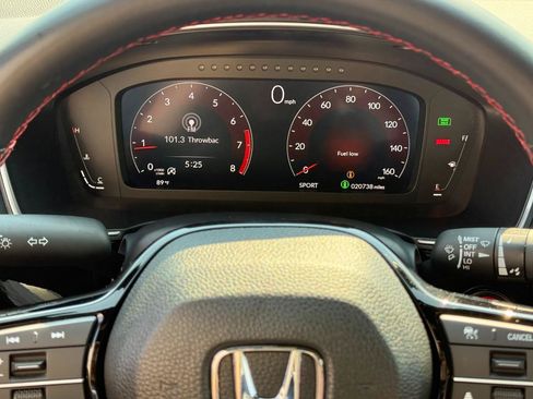 Used 2025 Honda Civic Si image 11