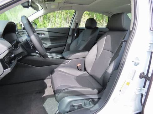 New 2025 Honda Accord Touring image 11