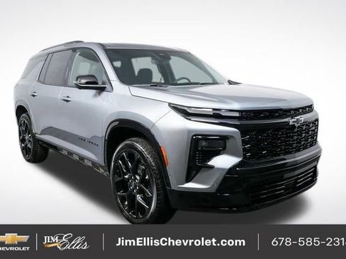 New 2026 Chevrolet Traverse RS w/ LPO, Floor Liner Package image 1