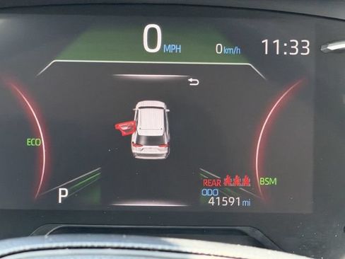 Certified 2025 Toyota RAV4 XLE FWD image 19
