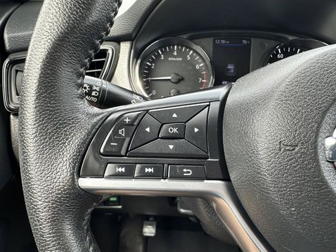Used 2019 Nissan Rogue S w/ Special Edition Package AWD/4WD image 49