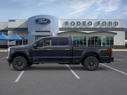 New 2026 Ford F250 Platinum AWD/4WD image 3
