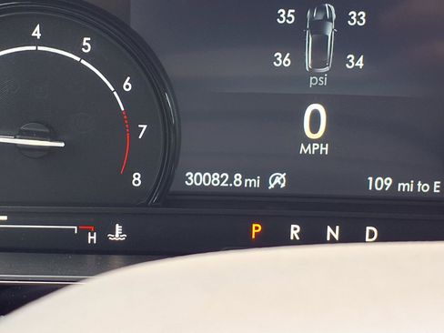 Used 2022 Lincoln Corsair AWD w/ Premium Package image 21
